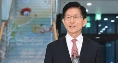 Did South Korean Presidential Candidate Kim Seek Support from Ex-President Park?