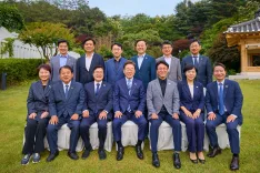 What Did South Korean President Lee Discuss in His First Meeting with DP Leadership?