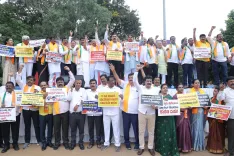 Should Chief Minister Siddaramaiah and Dy CM Shivakumar Resign Over the Stampede Incident?