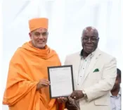 क्या स्वामी विवेकानंद की भविष्यवाणी साकार हो रही है? बीएपीएस के डॉ. ज्ञानवत्सल स्वामी को अमेरिका भर में अभूतपूर्व सम्मान
