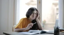 क्या तनाव और वात दोष के बीच एक गहरा संबंध है? जानें आयुर्वेद की राय