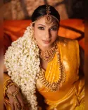 How Does Tanishaa S Mukerji's Fashion Reflect Her Connection to Indian Culture?