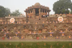क्या आपको तेज, ऐश्वर्य और आरोग्य से भरा जीवन चाहिए? इन सूर्य मंदिरों में जाकर करें दर्शन!