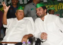 What Support Did Tej Pratap Yadav Receive From Akhilesh Yadav After His RJD Expulsion?