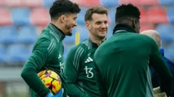 Has Tom Heaton Extended His Stay with Manchester United Until 2026?