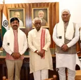 UP ministers invite Haryana Governor, CM for Mahakumbh 