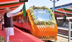 When Does the Vande Bharat Train Between Katra and Srinagar Start?