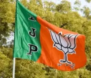 क्या वंदे भारत ट्रेन में विधायक राजीव पारीछा के समर्थकों ने यात्री के साथ मारपीट की?