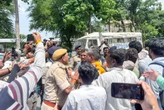 Why Did Patna Police Use Lathi-Charge on Jan Suraaj Workers?