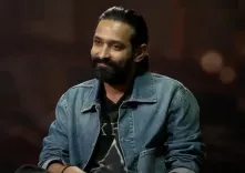 How Does Vikrant Massey Balance Film Execution and Implementation?