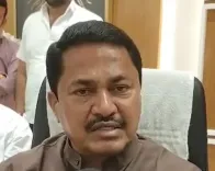 क्या राहुल गांधी सच बोल रहे हैं और चुनाव आयोग झूठ?