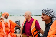 What Acts of Generosity Are Emerging Amid Punjab's Flood Crisis?