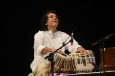X user claiming to be Ustad Zakir Hussain's nephew refutes the reports of his uncle's death