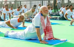 क्या योग बना वैश्विक आंदोलन, भारत की प्राचीन परंपरा को वैश्विक मंच पर पहुंचाने का सफर?