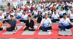 क्या अंतरराष्ट्रीय योग दिवस 2025 पर महाराष्ट्र में योग का उत्साह देखने को मिला?