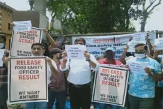 Why Are Youths Protesting Outside the JPSC Office in Ranchi?