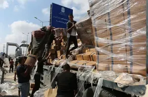 UN Humanitarians Mobilizing Aid for Gazans, Evaluating Damage