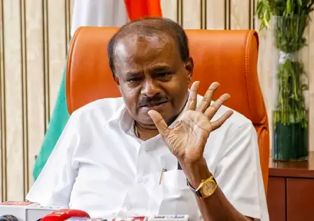 What Did Union Minister Kumaraswamy Say About Banks' Role in Modi Government's Schemes?