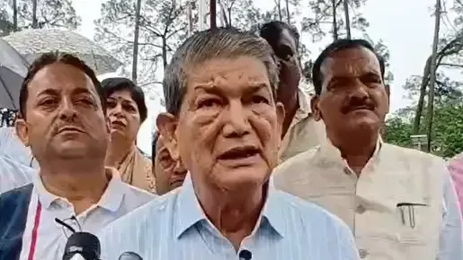 क्या उत्तराखंड सरकार मदरसों को समाप्त करने का इरादा रखती है? : हरीश रावत