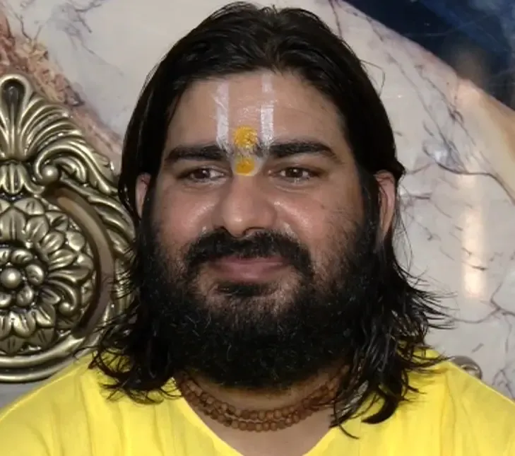 क्या नया भारत धमकियों को बर्दाश्त नहीं करता? : स्वामी महेंद्र दास महाराज
