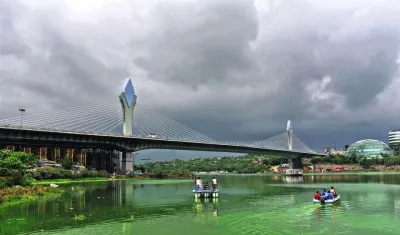 Did a Young Woman Leap to Her Death from Hyderabad’s Cable Bridge?