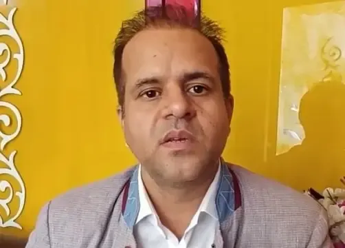 क्या यूट्यूबर अरमान मलिक की मुश्किलें बढ़ रही हैं? कोर्ट में पत्नी सहित पेश होने का आदेश!